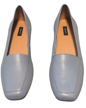 Array Freedom Blue Leather Square Toe Slip-On Loafers Women's Size 7 NWOT